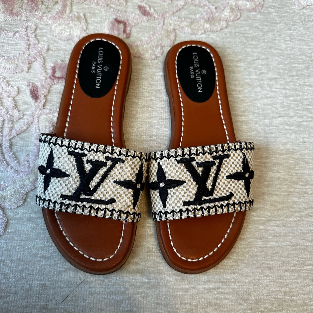 Louis Vuitton Black and White Women's Slides sandals